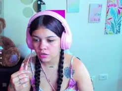 Amateur Free Live Porn of Emma_boo