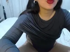 Amateur Free Porn Cam of julia_xxx