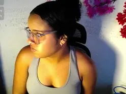 Amateur Adult Video Chat of chleo_rosse