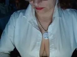 Amateur Sex Chat of Red_Wine