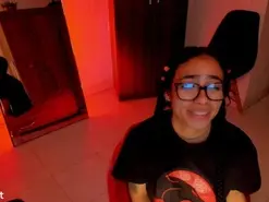 Amateur Sex Cam of La_gata_69