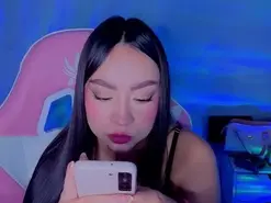 Amateur Live Sex of LyaValmont