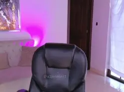 Amateur Live Porn of AllyJensen