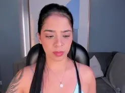 Amateur Live Sex Cam of LucyCarter
