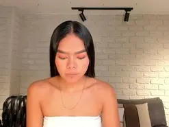 Amateur Free Porn Cam of SaphiraJames