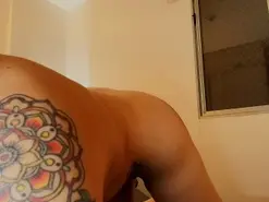 Amateur Adult Webcam of SKAYHOT