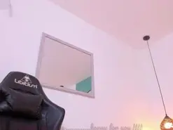 Amateur Sex Cam of lucy_blue28