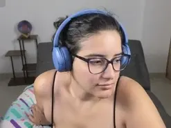 Amateur Adult Webcam of Moon_woman