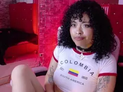 Amateur Adult Webcams of Miahernandezpr