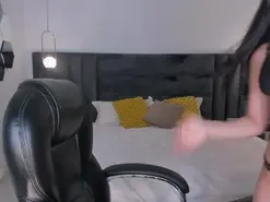 Amateur Nude Webcam of MiaLaurence