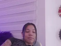 Amateur Free Live Porn of MadelynRose