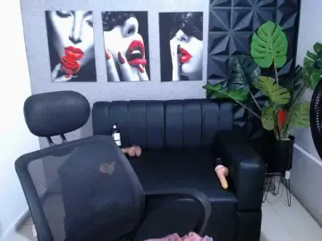 Bongacams Sex Cam of Valentina-mature