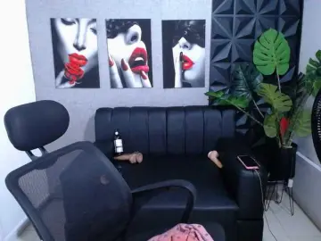 Bongacams Sex Cam of Valentina-mature