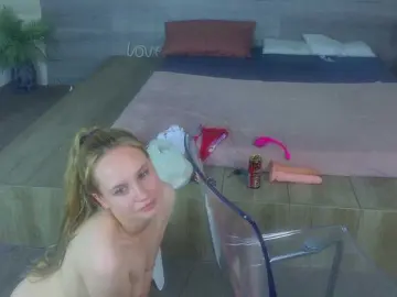 Bongacams Live Sex Cam of IceBlueBabe