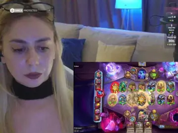 Bongacams Best Webcam of -Light-Fury-