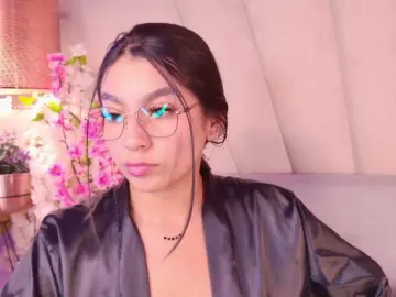 Bongacams Sex Cam of Alyssa-Ray