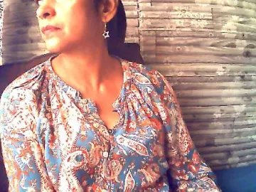 Bongacams Sex Chat of Indianlusty