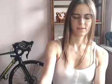 Bongacams Sex Chat of MegiKiss