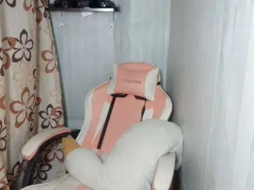 Bongacams Free Porn Cam of Asiankitties