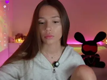 Bongacams Live Sex Cam of MaybeBabeTV