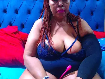 Bongacams Free Live Porn of Ebonycandy10
