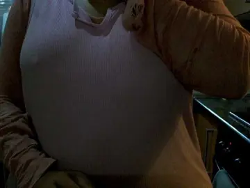 Bongacams Live Sex Cam of NewBeginnings8