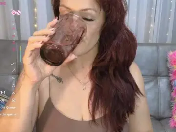 Bongacams Live Sex Cam of Queenkataleya