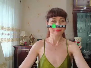 Bongacams Watch Live Sex Cams of caroliiine