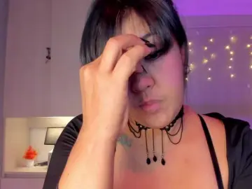 Bongacams Free Live Porn of Vicky-Ruiz