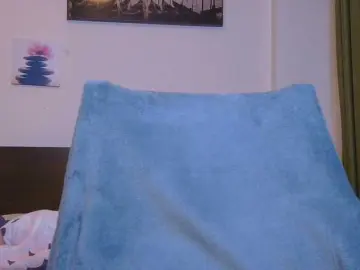 Bongacams Watch Live Sex Cams of CarluyMessy