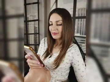 Bongacams Free Live Porn of SexyKitty75-1