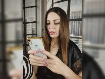 Bongacams Sex Chat of SexyKitty75-1