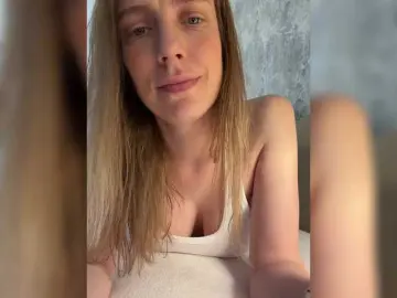 Bongacams Adult Webcam of Incredible123