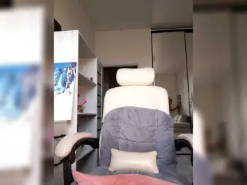 Bongacams Best Webcam of MonnaSky