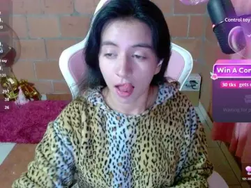 Bongacams Sex Cam of Maggie-Fox