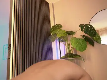Bongacams Watch Live Sex Cams of Kaya-Sins