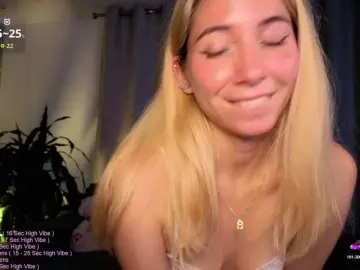 Bongacams Watch Live Sex Cams of LittleSammy