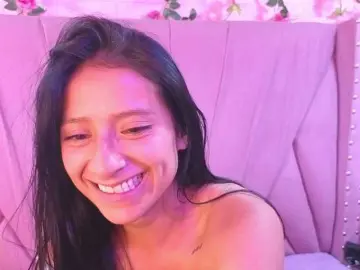 Bongacams Live Sex Cam of SharlotRodriguez