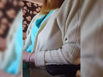 Bongacams Live Sex of Pink-Lips