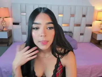 Bongacams Free Live Porn of NauthyNahomi