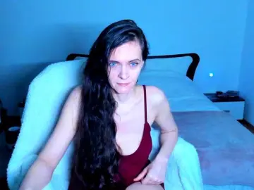 Bongacams Nude Webcam of SexQueen11