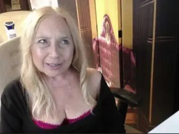 Bongacams Sex Cam of BlondeSofia