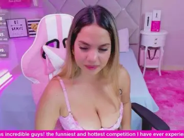 Bongacams Watch Live Sex Cams of MeganRosse1