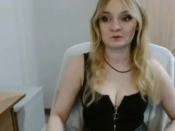Bongacams Live Porn of AlmaNatural
