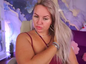 Bongacams Best live sex cam show of KiraCandyS