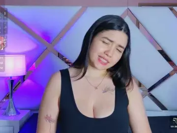 Bongacams Adult Webcam of VioletGrey