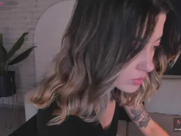 Bongacams Live Sex Cam of EveBenson