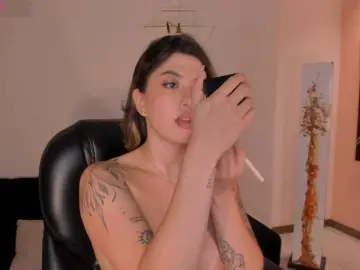Bongacams Free Live Porn of EveBenson