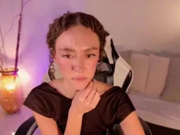Bongacams Sex Cam of ChloeMoreti