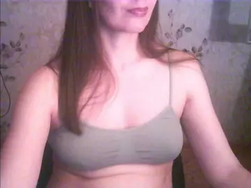 Bongacams Free Porn Cam of droplet83